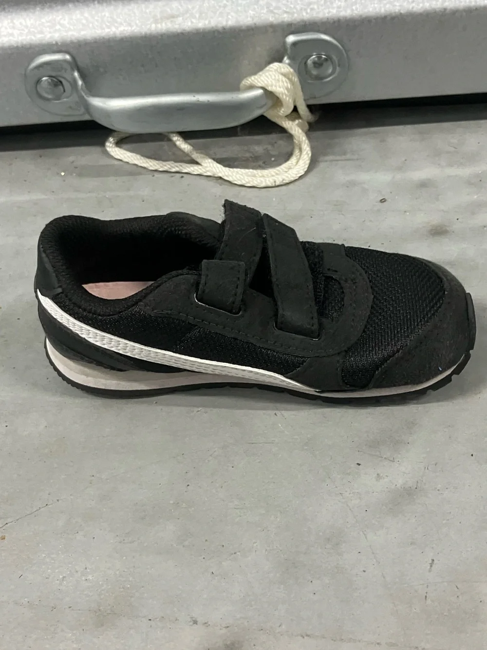 PUMA Kids ST Runner v4 Nylon Sneakers